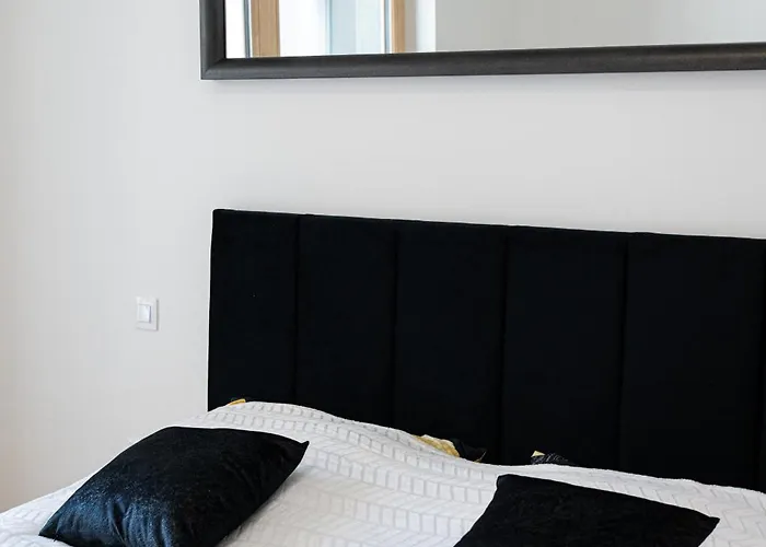 Bright Royal Elegance Apartament *