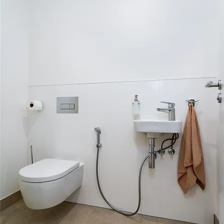 Bright Royal Elegance Apartman *